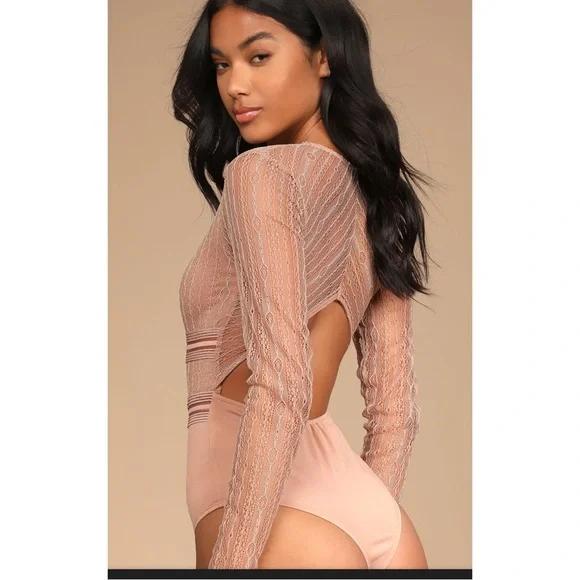 Lulu’s Casita dusty rose Sheer Lace Long Sleeve Bodysuit Sheer Lace Bodysuit L - Picture 14 of 16